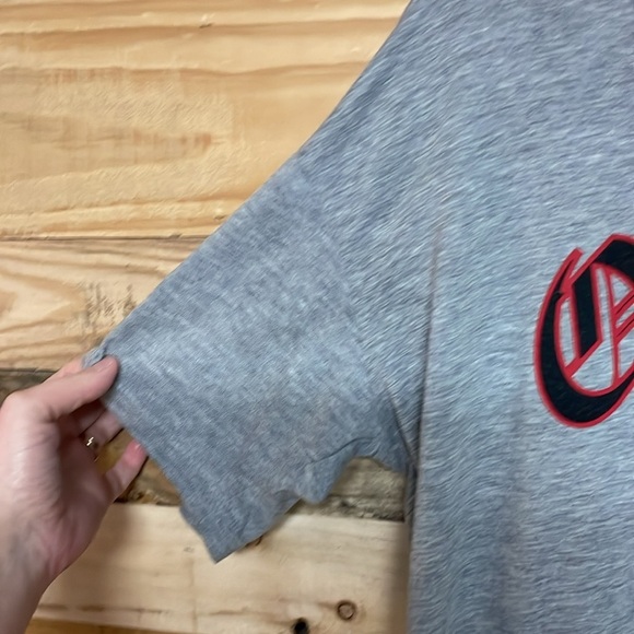 MAN Boohoo MAN Size XS Gray Offline Graphic Short Sleeve Soft And Stretchy Tee - Picture 4 of 6